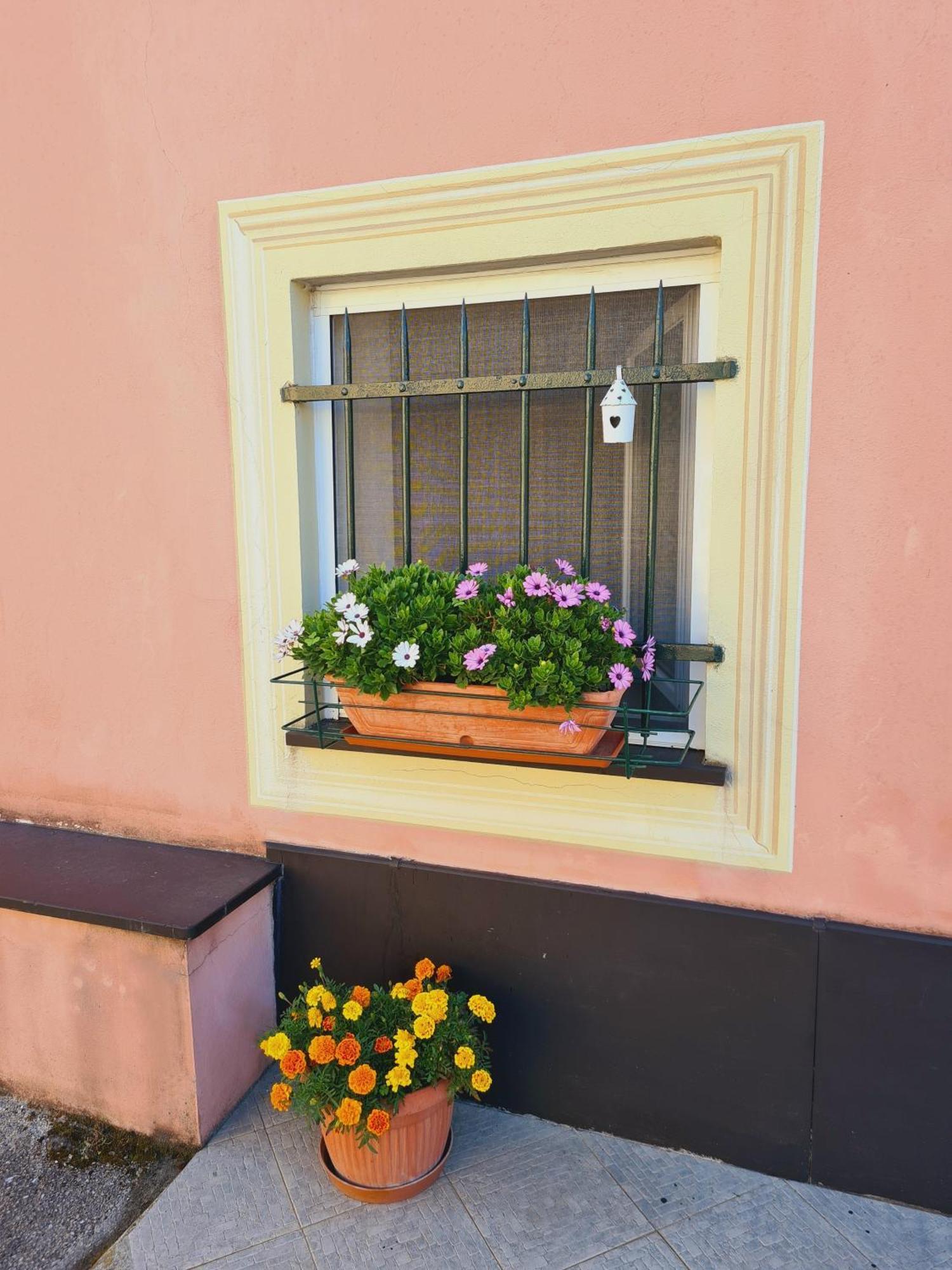 Il Borgo Di Ra Villa San Salvatore  Luaran gambar